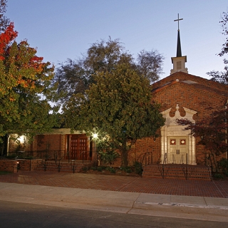 HolySpiritSacramento/_mg_5704-lg_1428079679.jpg